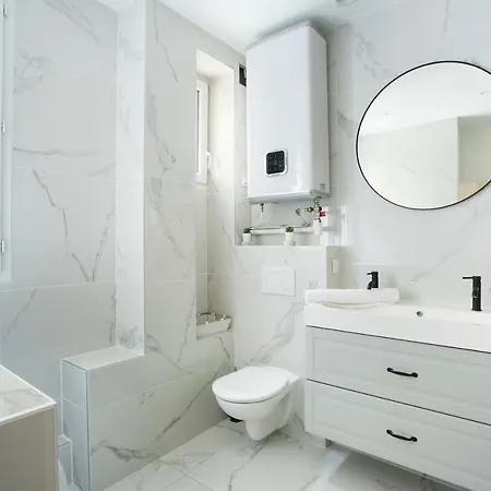 Charming Parc Des Expositions Apartment *